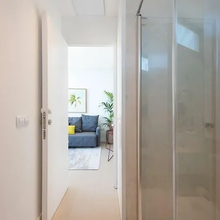 Sleep By The Sea - Las Canteras *