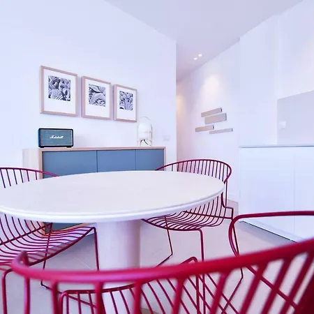 Sleep By The Sea - Las Canteras Apartment *