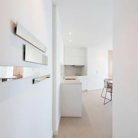 Sleep By The Sea - Las Canteras Apartment *